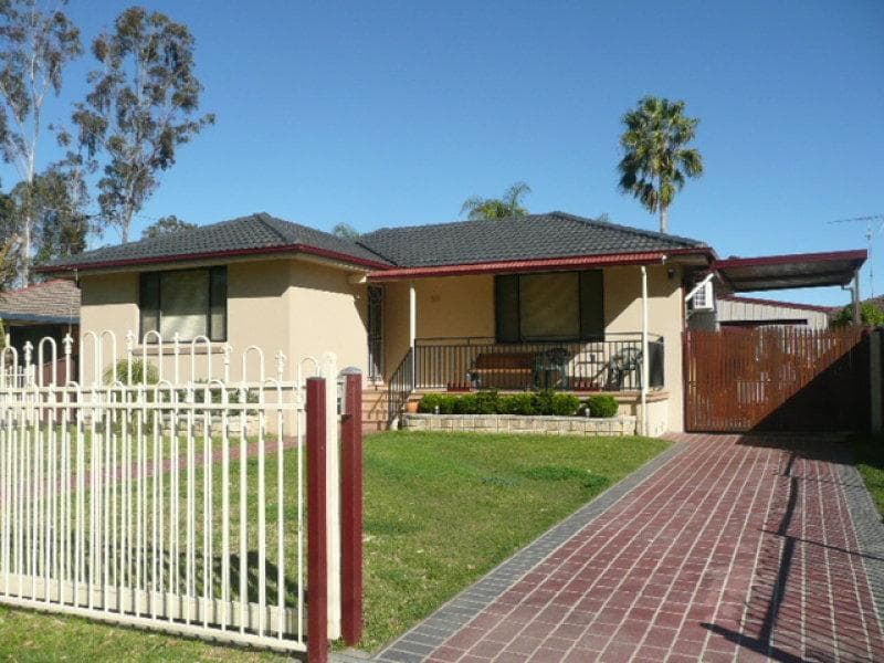 69 Sedgman Cres, Shalvey, Shalvey - Image 1