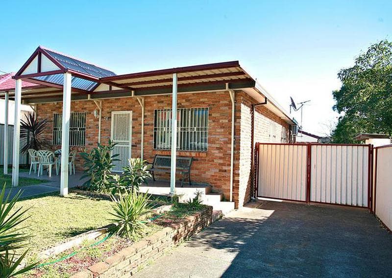70 Harris Street, Guildford, Guildford - Image 1