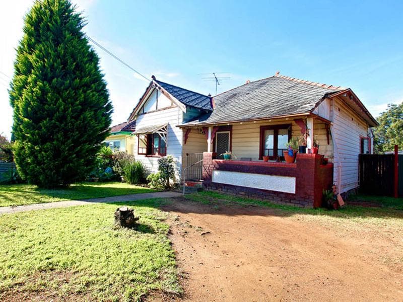 11 Hawkesbury Road, Westmead, Westmead - Image 1