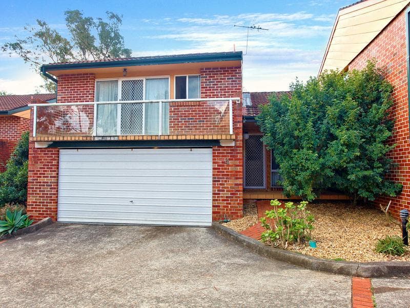 4/42 Wyena Road, Pendle Hill, Pendle Hill - Image 1