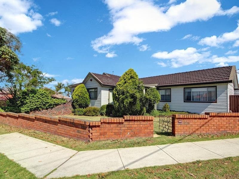 24/27-33 Addlestone Road
Merrylands, NSW 2160, Greenacre - Image 1