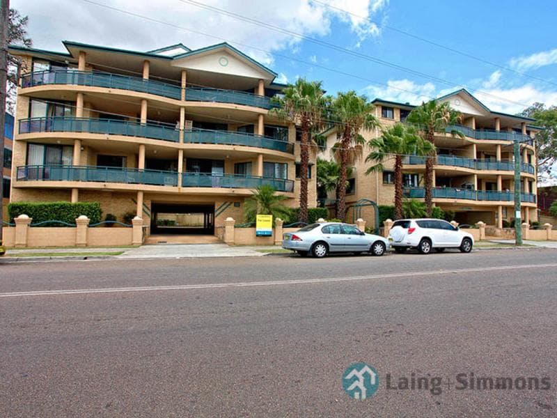 3/60-64 Cowper Street, Granville, Granville - Image 1