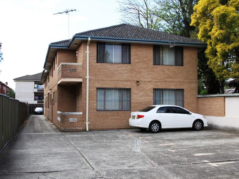 8/25 Sixth Ave, Campsie, Campsie - Image 1