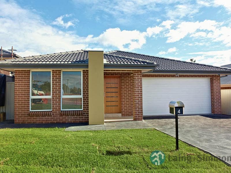 4 Pentland St, Middleton Grange, Middleton Grange - Image 1