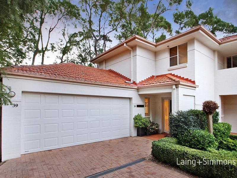 39 The Sanctuary, Westleigh, Westleigh - Image 1