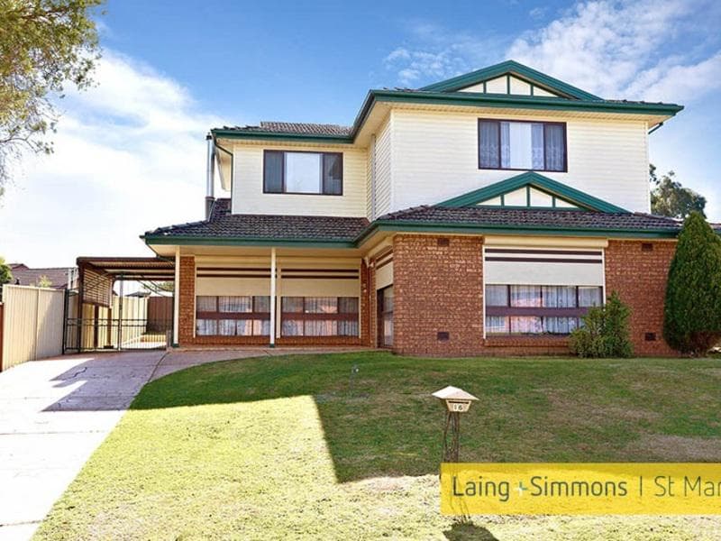 16 Redstone Place, St Clair, St Clair - Image 1