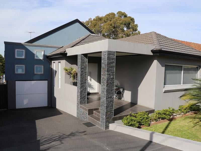 4/22 Hawkesbury Avenue
Dee Why, NSW 2099, Kingsgrove - Image 1