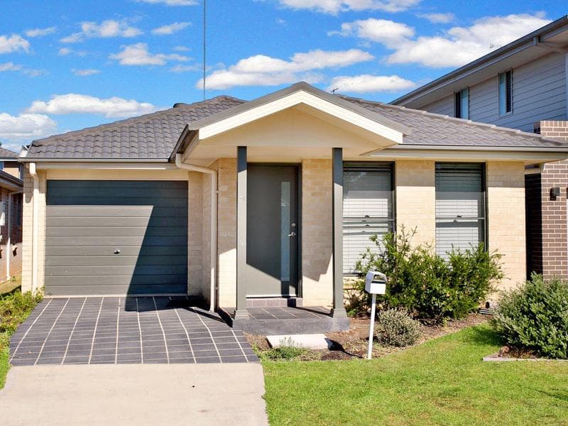 4/22 Hawkesbury Avenue
Dee Why, NSW 2099, Ropes Crossing - Image 1