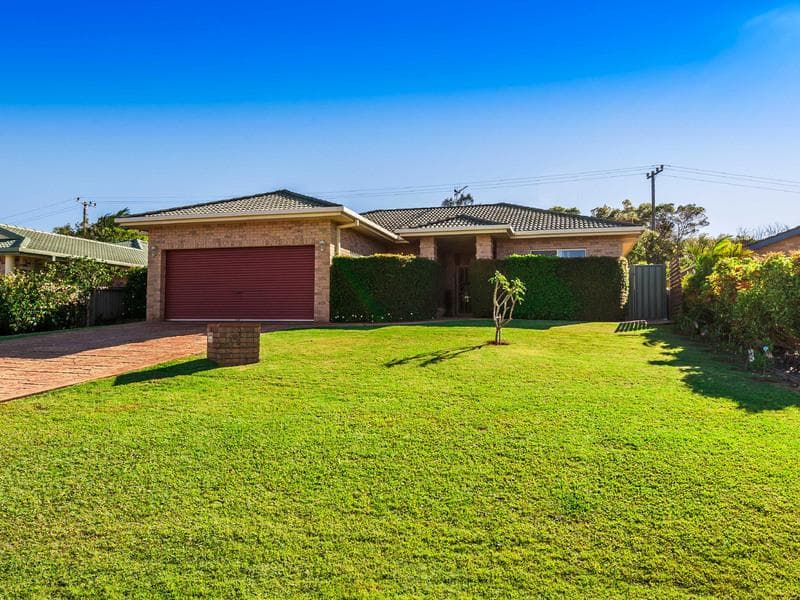 22 Christina Circuit, Port Macquarie, Port Macquarie - Image 1