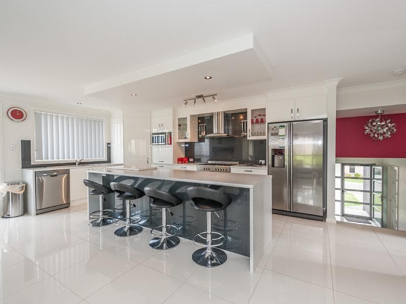 23 Kyla Crescent, Port Macquarie, Port Macquarie - Image 1
