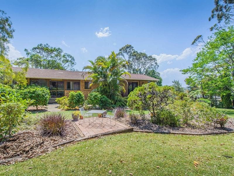 32 Clearwater Crescent, Port Macquarie, Port Macquarie - Image 1