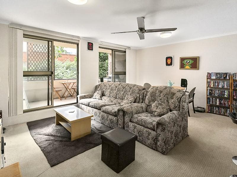 6/84 Pacific Parade, Dee Why, Dee Why - Image 1