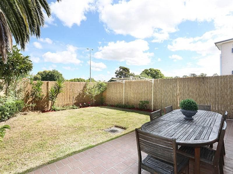 11/80 - 82 Mountford Avenue, Guildford, Guildford - Image 1