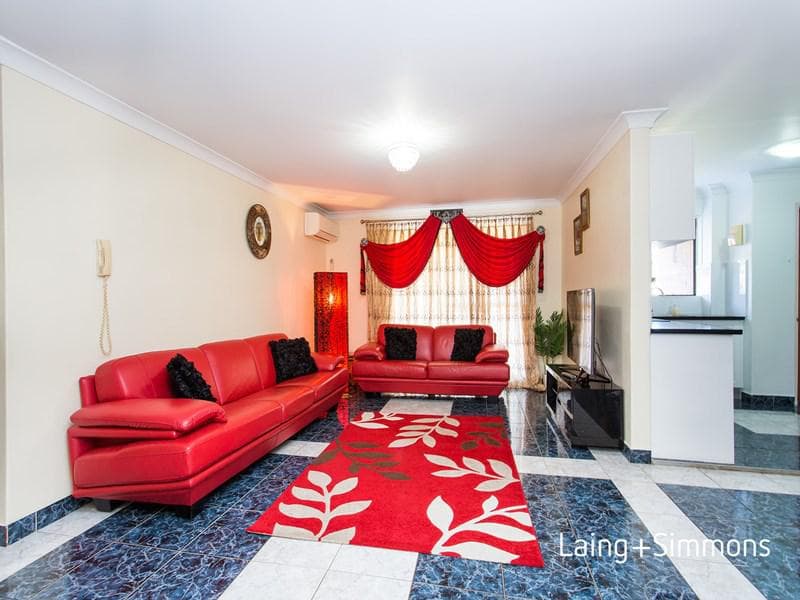 29/11 Louis Street, Granville, Granville - Image 1
