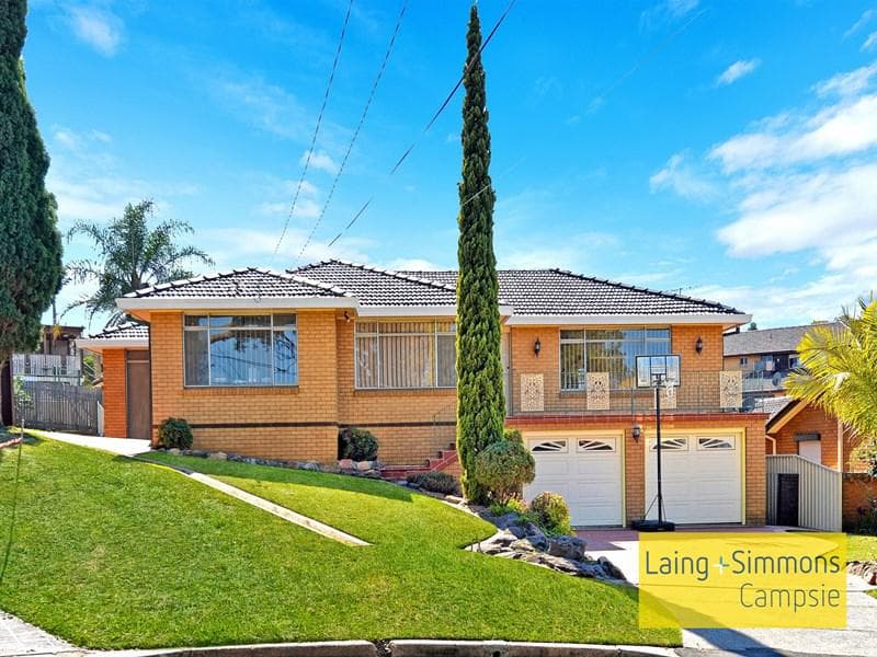 6 Petrie Place, Georges Hall, Georges Hall - Image 1