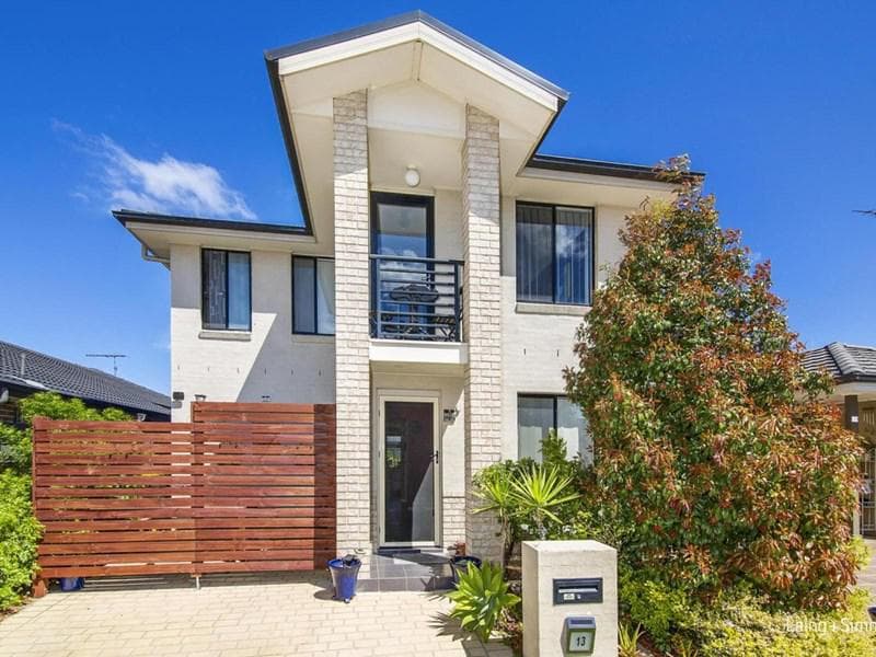 13 Taradale Drive, Ropes Crossing, Ropes Crossing - Image 1