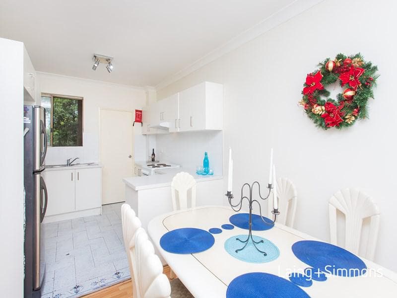 13/11 Louis Street, Granville, Granville - Image 1