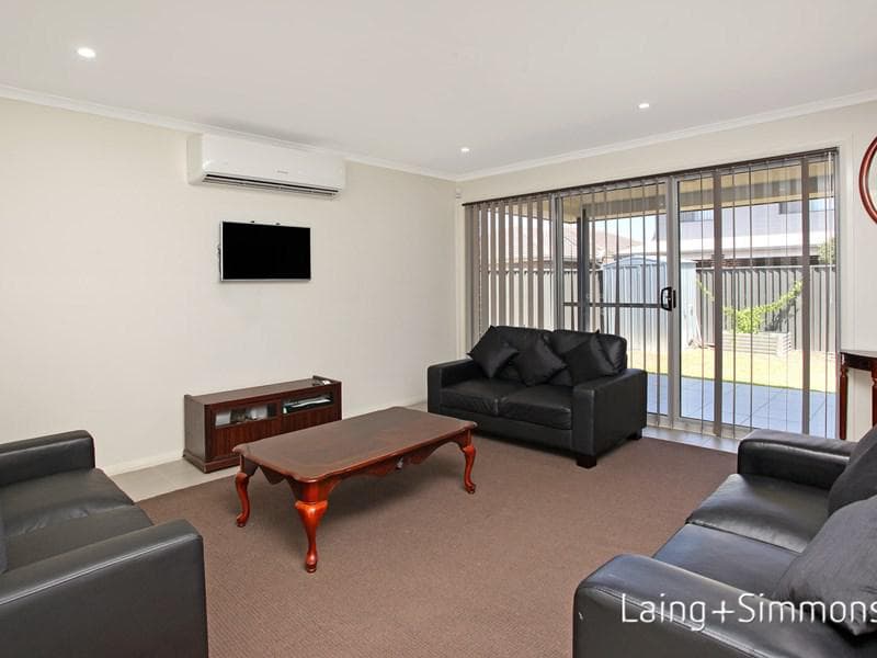 43 Stephenson Drive, Ropes Crossing, Ropes Crossing - Image 1
