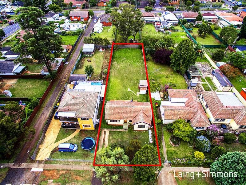 37 Coveny Street, Doonside, Doonside - Image 1