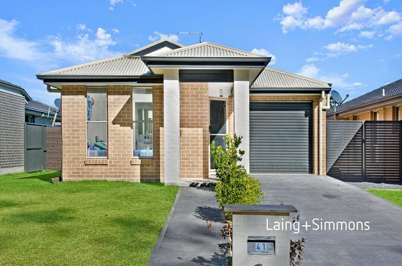 41 Moluccana Crescent, Ropes Crossing, Ropes Crossing - Image 1