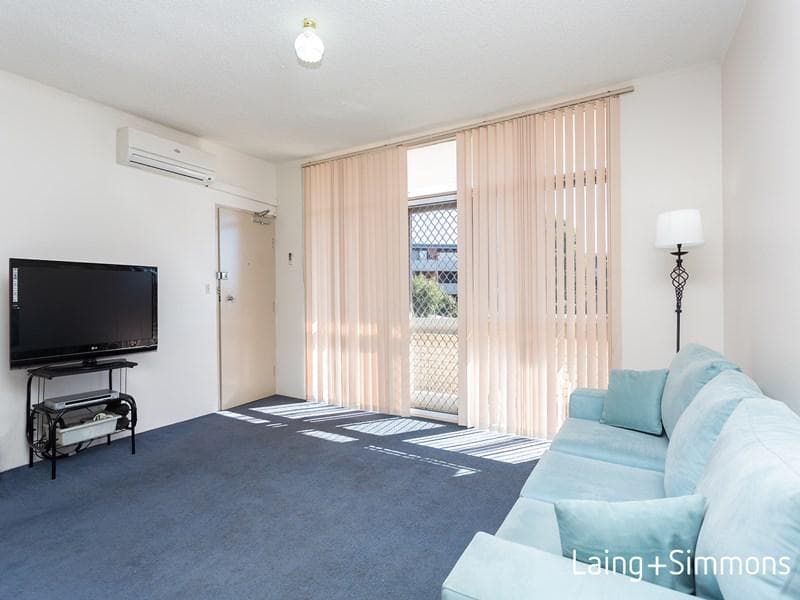 3/20a Edwin Street, Regents Park, Regents Park - Image 1