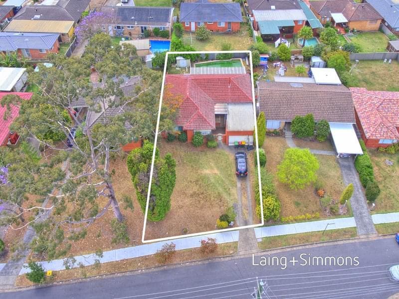 8/574 New South Head Road, cnr St Mervyns Ave
Point Piper, NSW 2027, North Rocks - Image 1