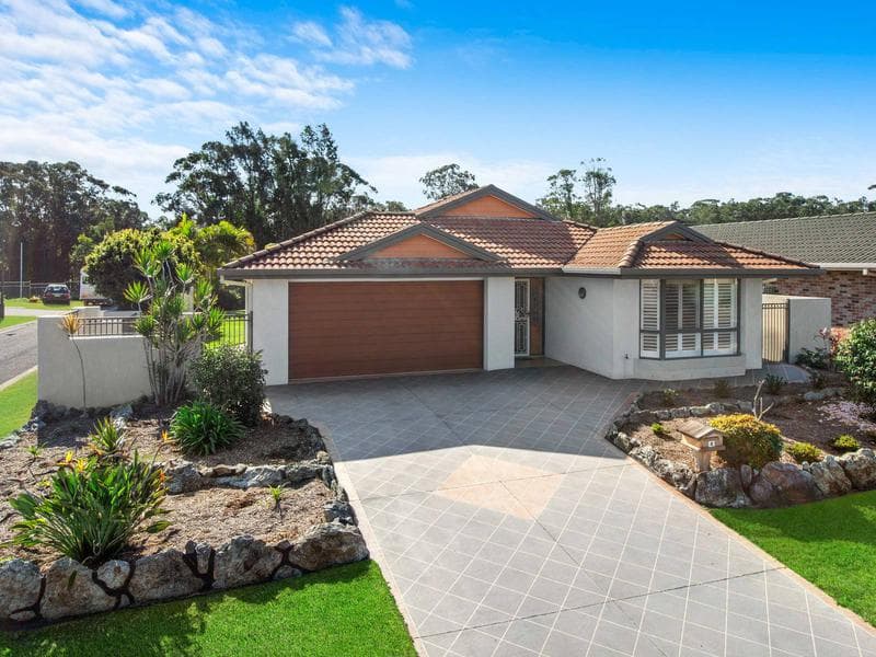 54/3-13 Erskineville Road
Newtown, NSW 2042, Port Macquarie - Image 1