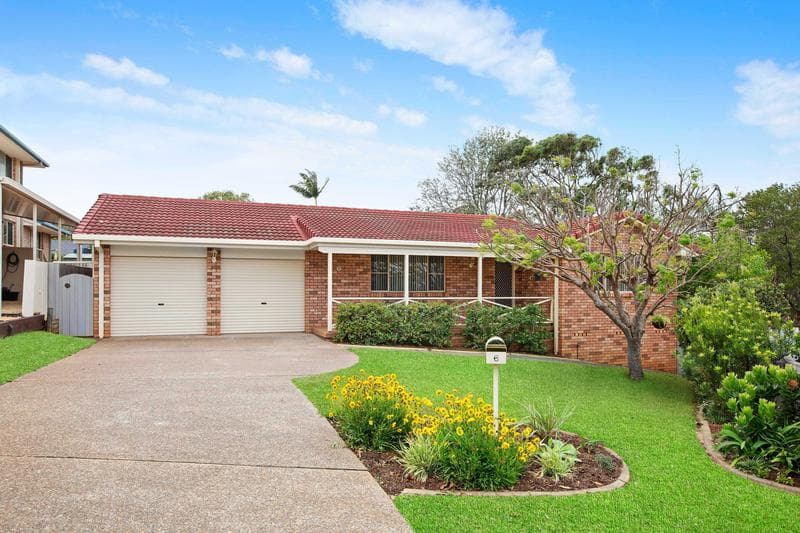 6 Greenpark Close, Port Macquarie, Port Macquarie - Image 1