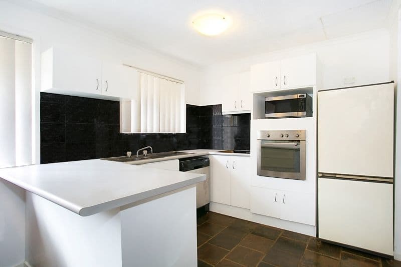 1/8 Chainey Avenue, Miami, Miami - Image 1