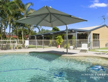 90 Relesah Drive, Ningi - Image 1