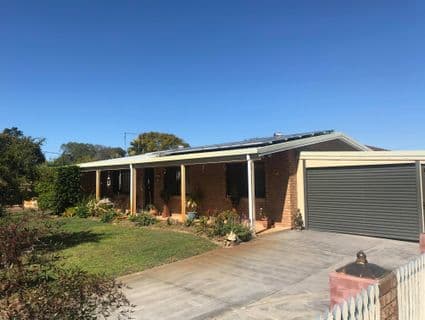 20 Patrick Street, Beachmere - Image 1