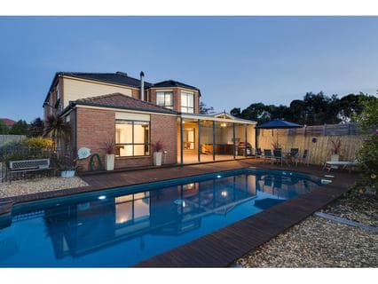 11 Cottage Place, Mornington, Mornington - Image 1