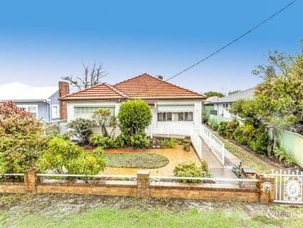 7 Taylor Road, Fern Bay, NSW, 2295, Fern Bay - Image 1