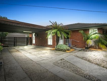 38 Lipton Drive, Frankston - Image 1