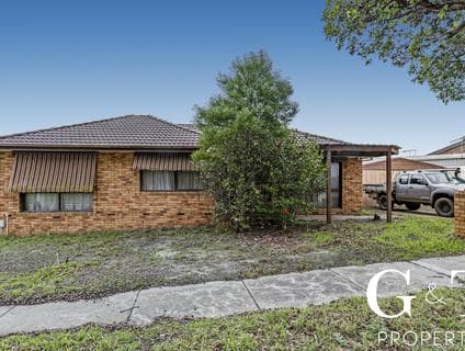 11 Buxton Crescent, Frankston - Image 1