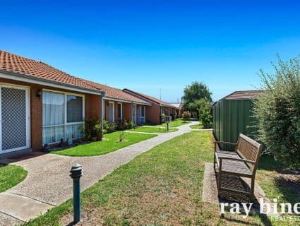 6/16 South Circular Road, Gladstone Park - Image 1