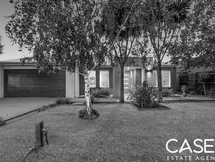 52 Brookland Greens Boulevard, Cranbourne - Image 1