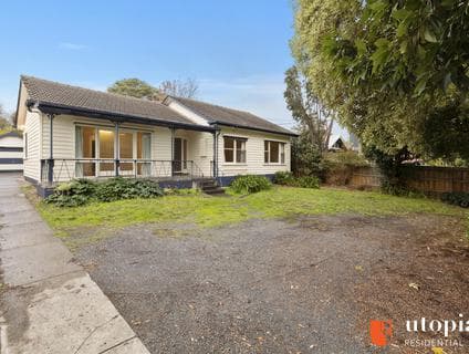 61 Wantirna Road, Ringwood - Image 1