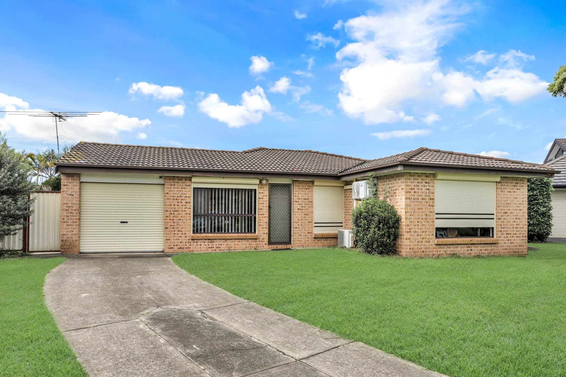 4 Walsh Close, Edensor Park, NSW, 2176, Edensor Park - Image 1