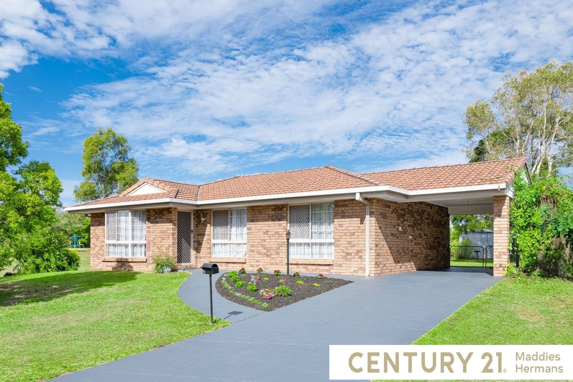 15 Crestbrook Drive, Morayfield, QLD, 4506, Morayfield - Image 1
