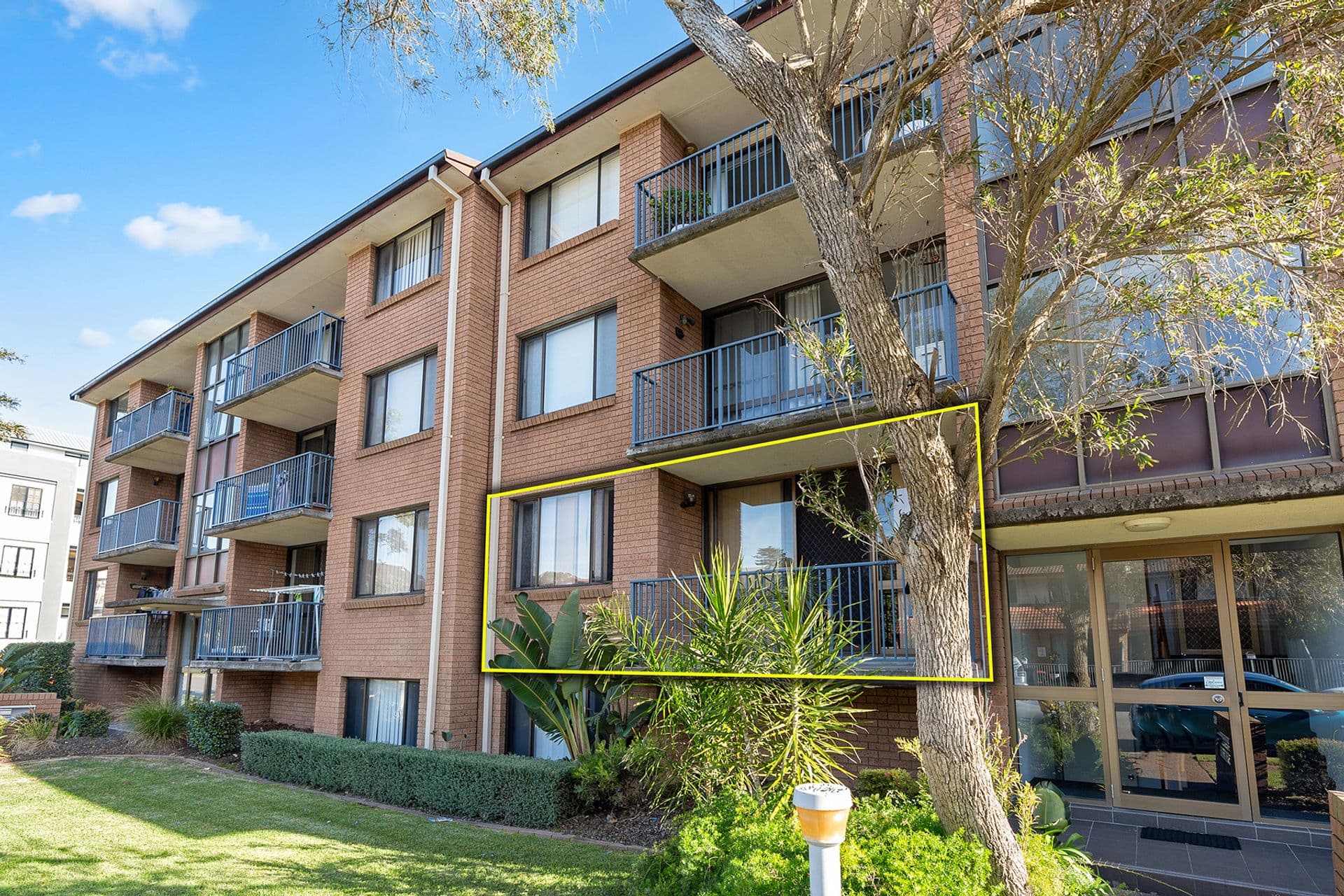 2/142 Railway Street, Cooks Hill, NSW, 2300, Cooks Hill - Image 1