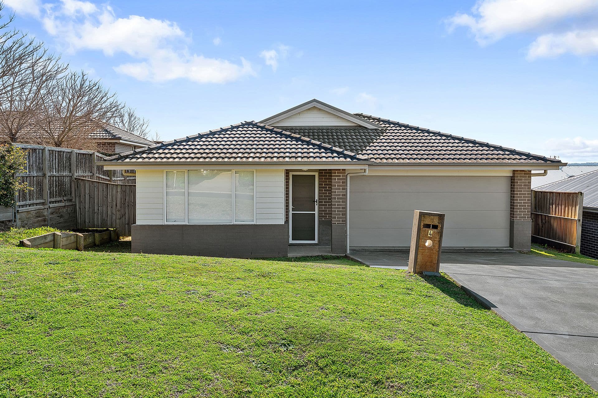 4 Glider Close, Aberglasslyn, NSW, 2320, Aberglasslyn - Image 1