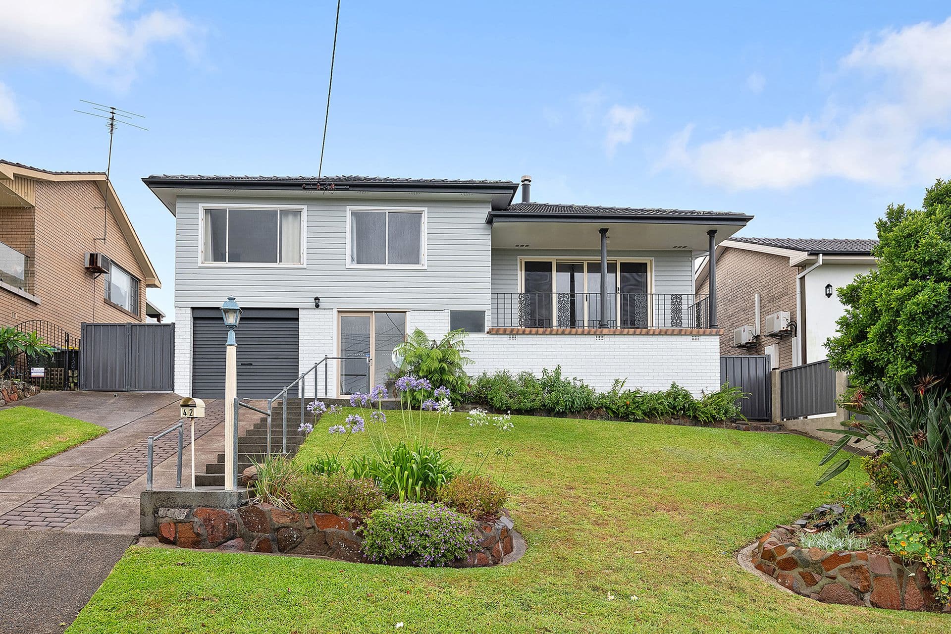 42 Alhambra Avenue, Macquarie Hills, NSW, 2285, Macquarie Hills - Image 1