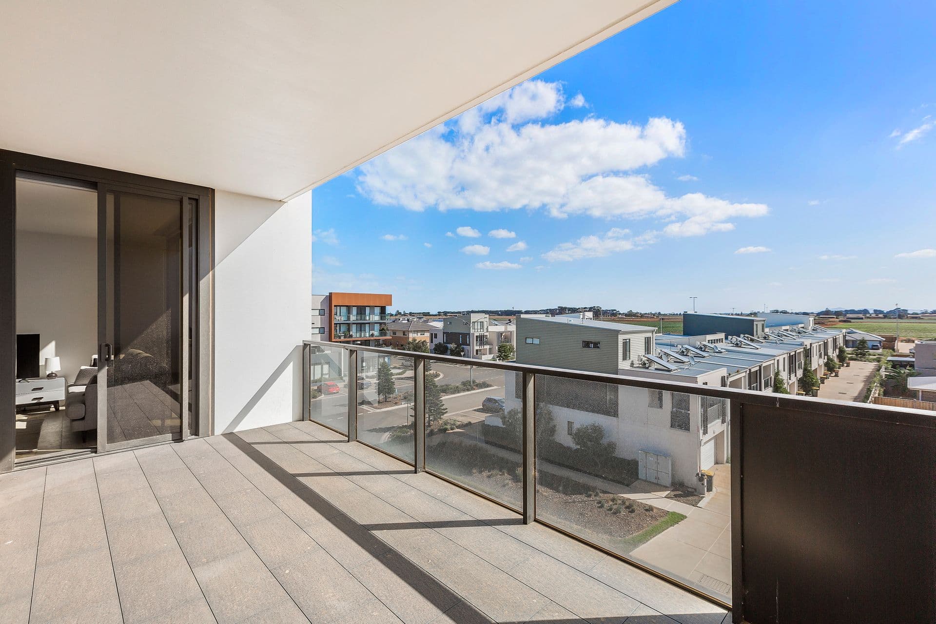 235/33 Quay Boulevard, Werribee South, VIC, 3030, Werribee South - Image 1