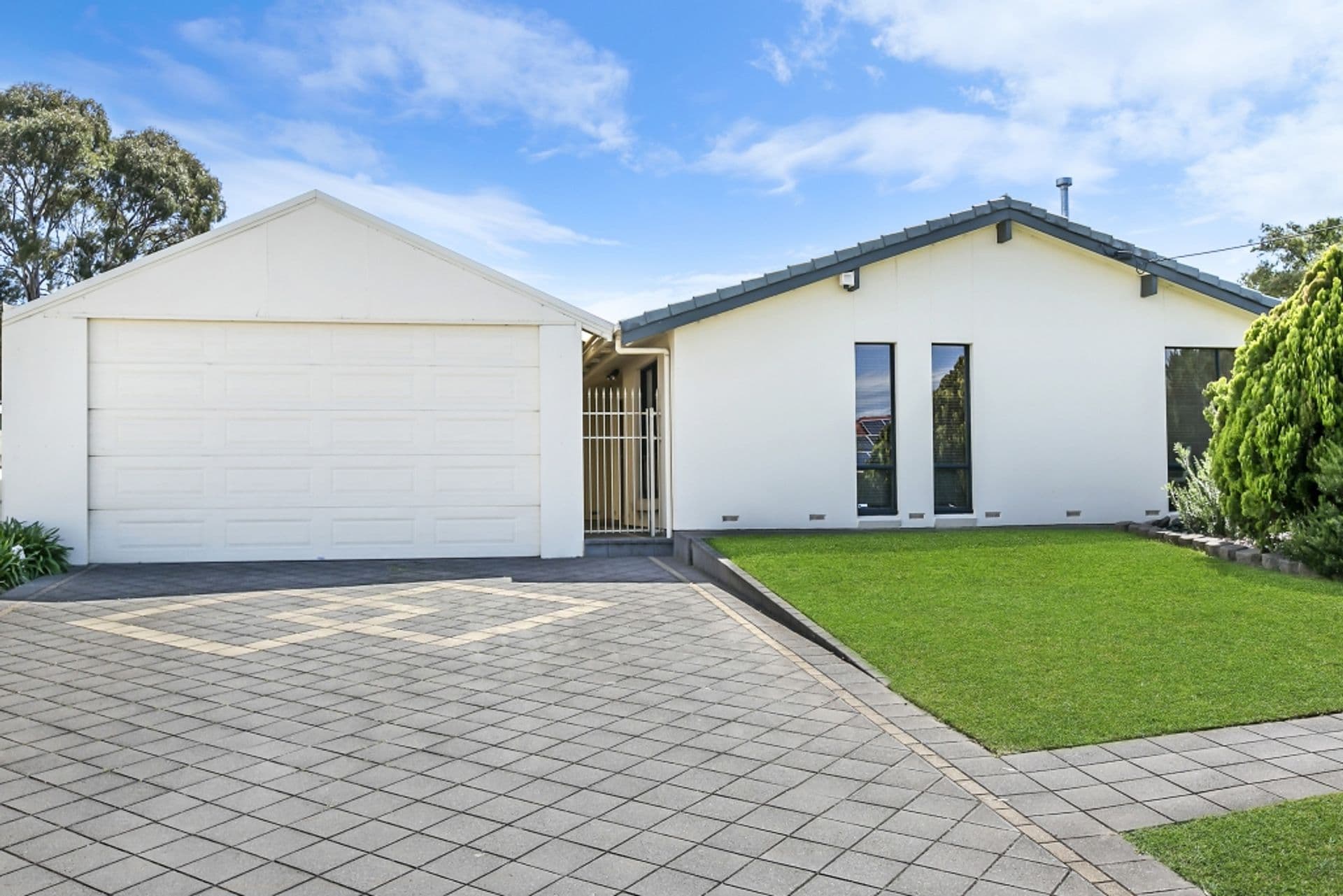 11 Booth Ave, Morphett Vale, SA, 5162, Morphett Vale - Image 1