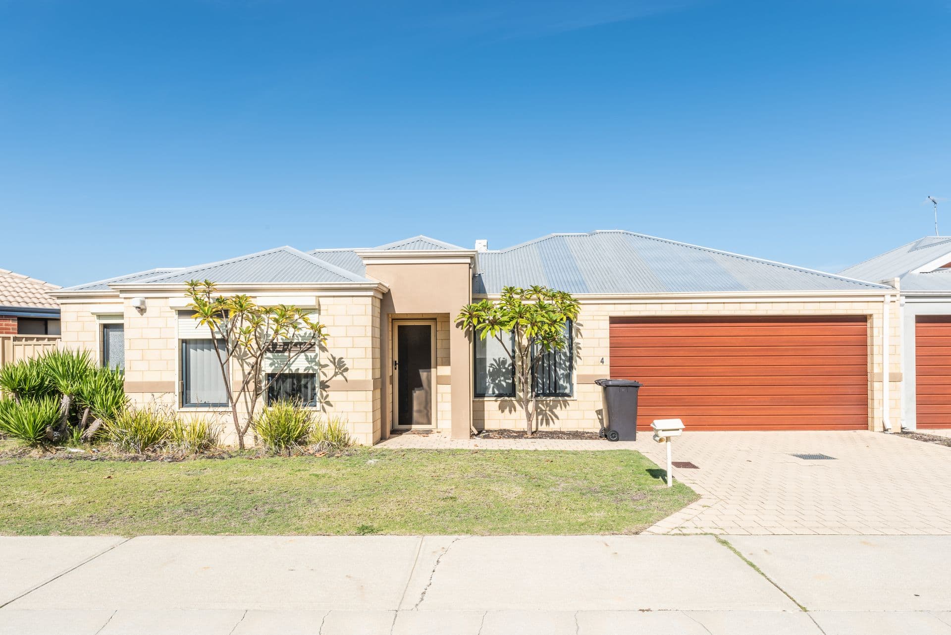 2/280 Lord Street, Perth, WA, 6000, Southern River - Image 1