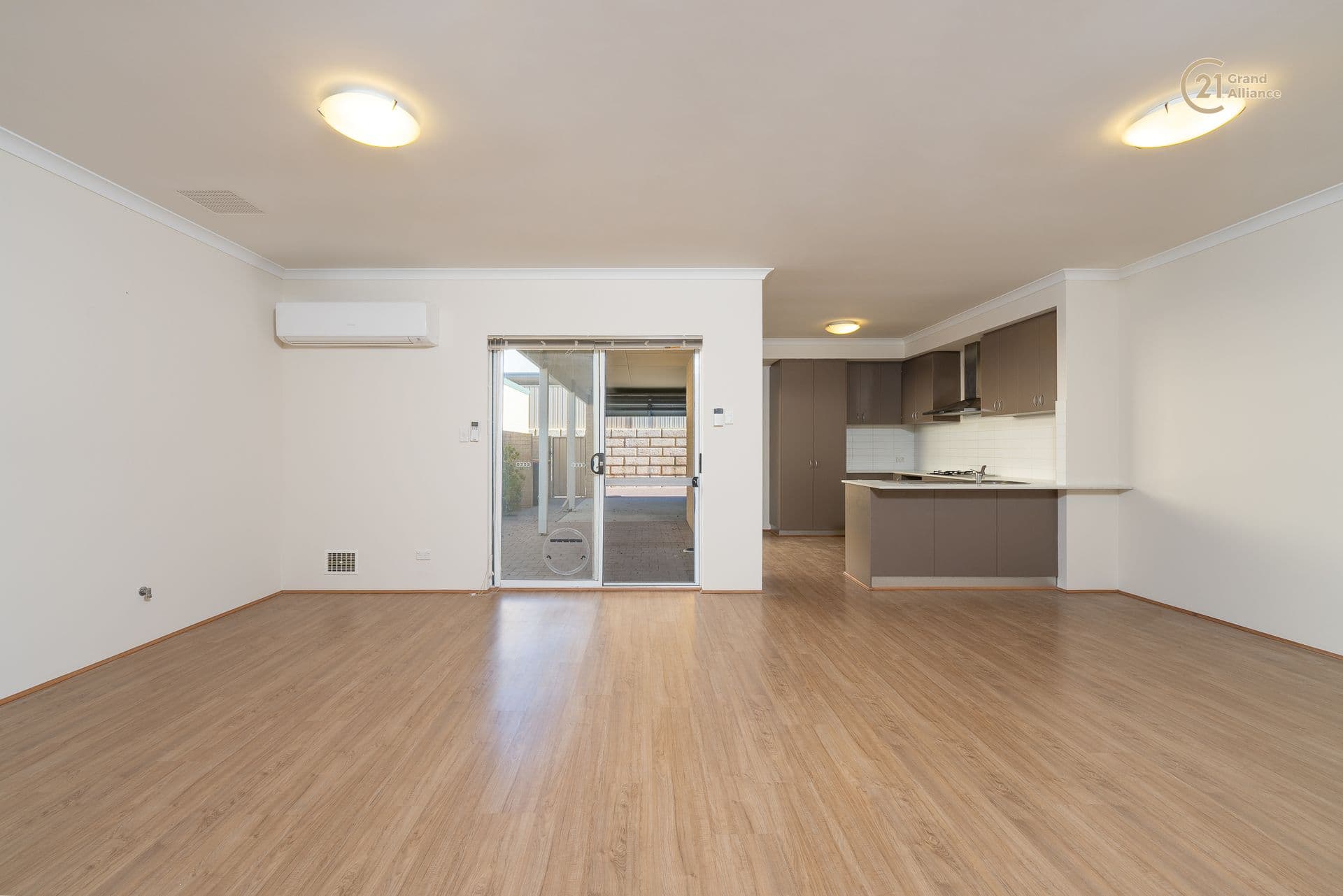 2/280 Lord Street, Perth, WA, 6000, Darch - Image 1