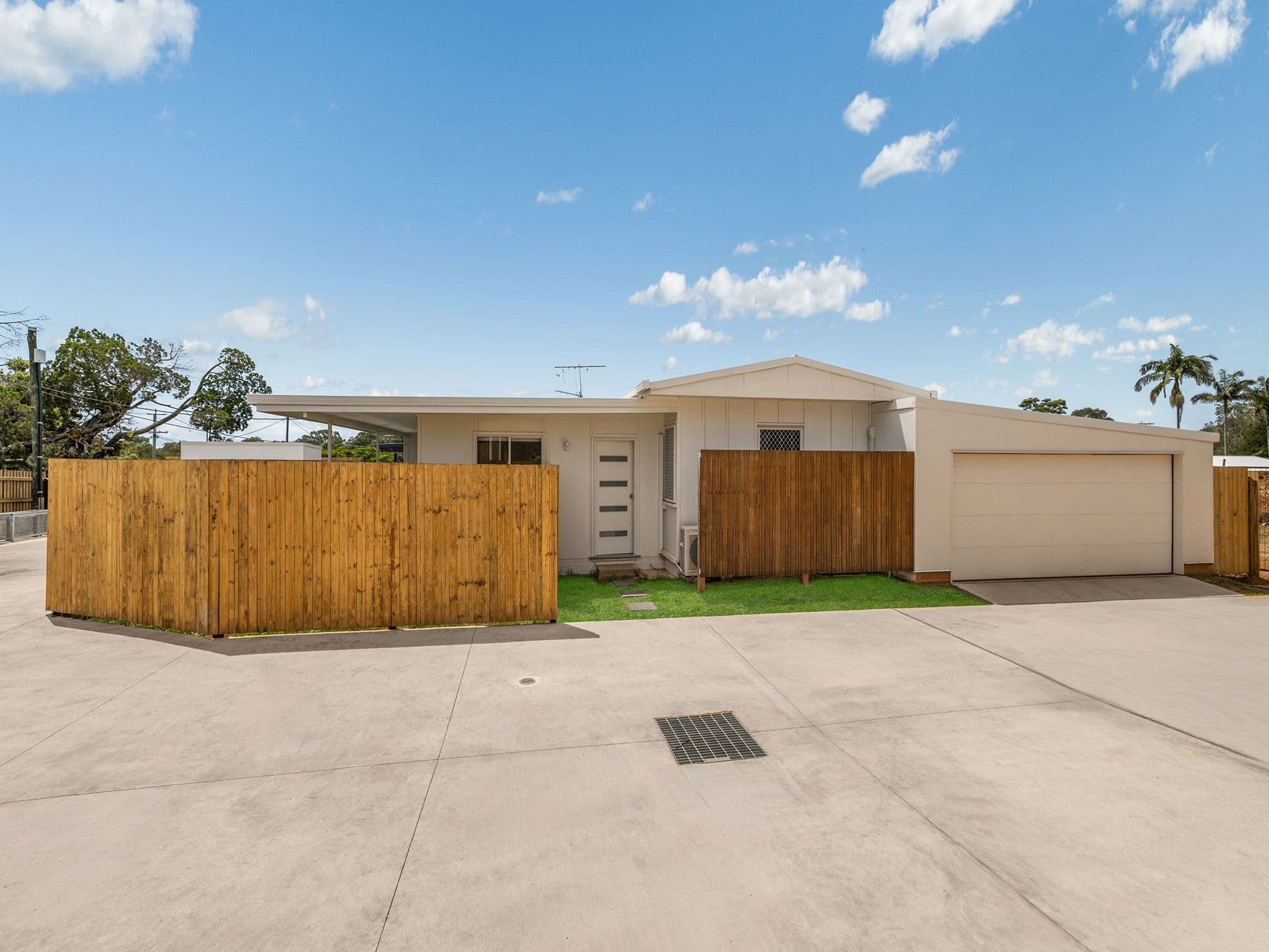 2/24 Bulcock Street, Caloundra, QLD, 4551, Beerwah - Image 1