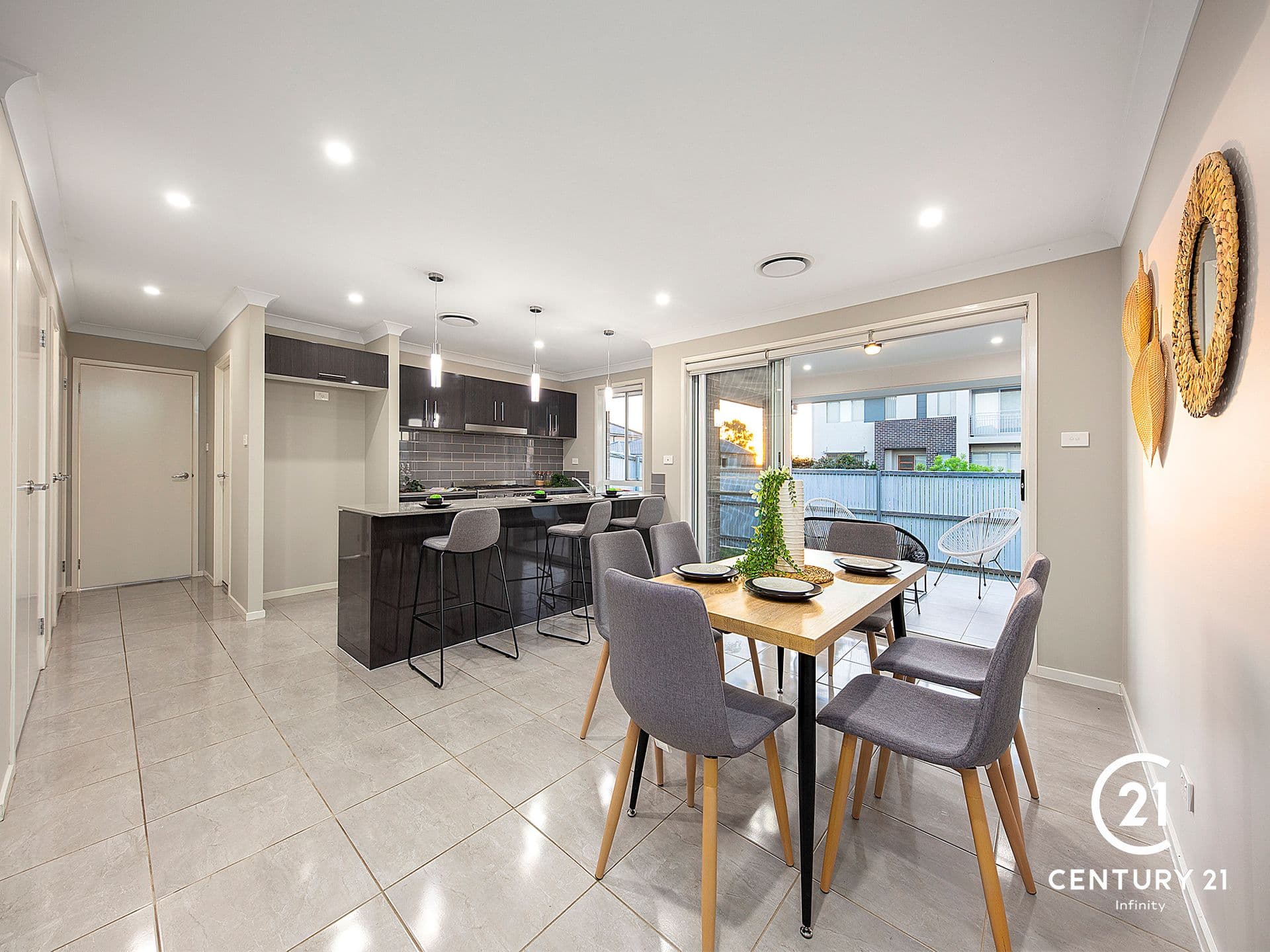 2/43 Garfield Road East, Riverstone, NSW, 2765, Schofields - Image 1