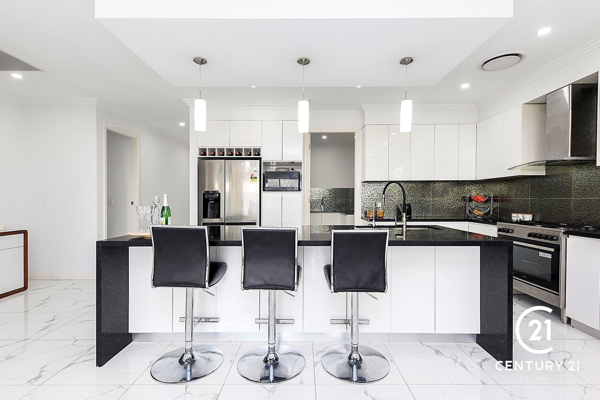 2/43 Garfield Road East, Riverstone, NSW, 2765, Marsden Park - Image 1